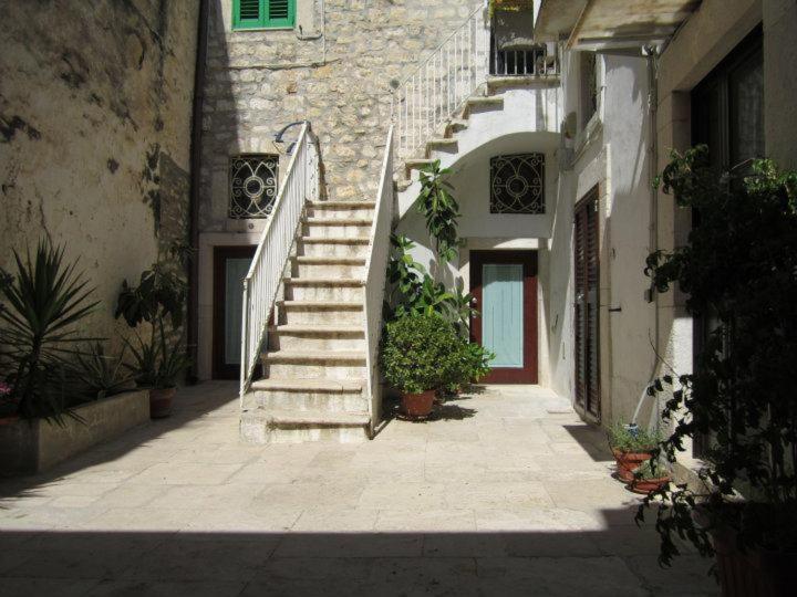 Bed and Breakfast A Casa Mia Giovinazzo Exterior foto