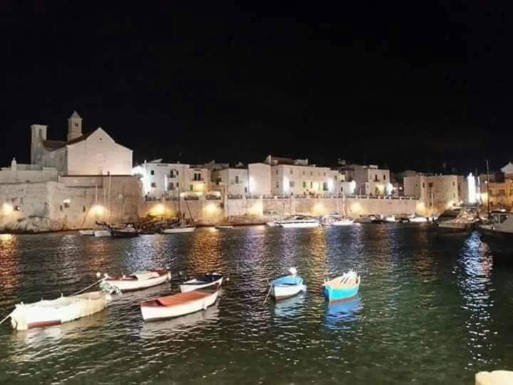 Bed and Breakfast A Casa Mia Giovinazzo Exterior foto